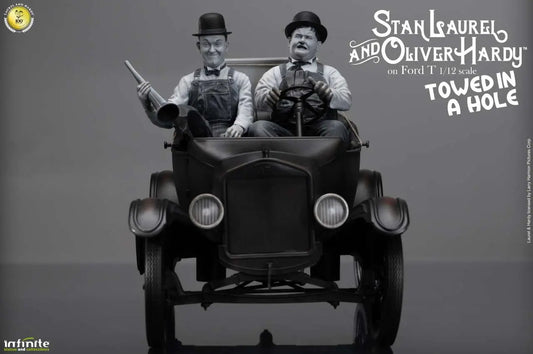 INFINITE STATUE LAUREL & HARDY TOWED HOLE FORD T SCALE 1/12 STATUA 29.5 x 15 x 18 cm / 11.61 x 5.91 x 7.09 inches