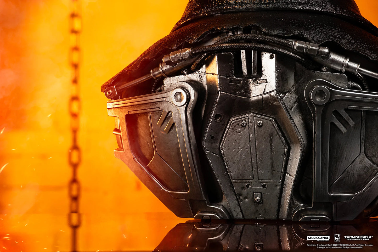 TERMINATOR 2 T-800 MODEL 101 BATTLE DAMAGED 1/1 SCALE ART MASK