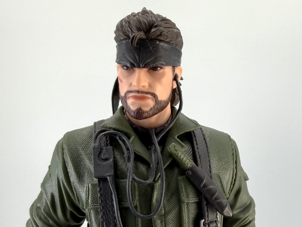KONAMI AMUSEMENT METAL GEAR SOLID DELTA NAKED SNAKE FIGURA 20 cm
