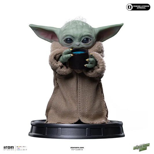 IRON STUDIOS MANDALORIAN & GROGU MOVIE GROGU ALWAYS HUNGRY LEGACY 1/4 STATUA 13.9 cm