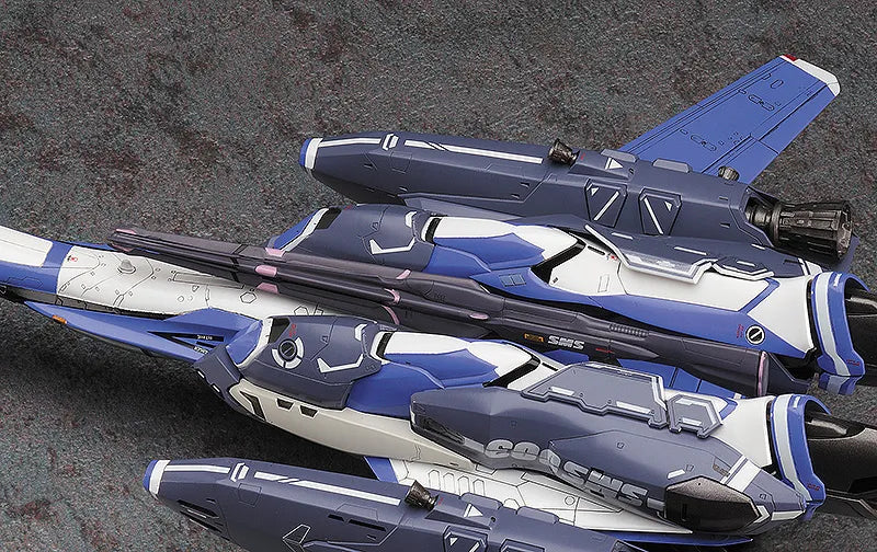 MACROSS FRONTIER VF-25G SUPER MESSIAH 1/72