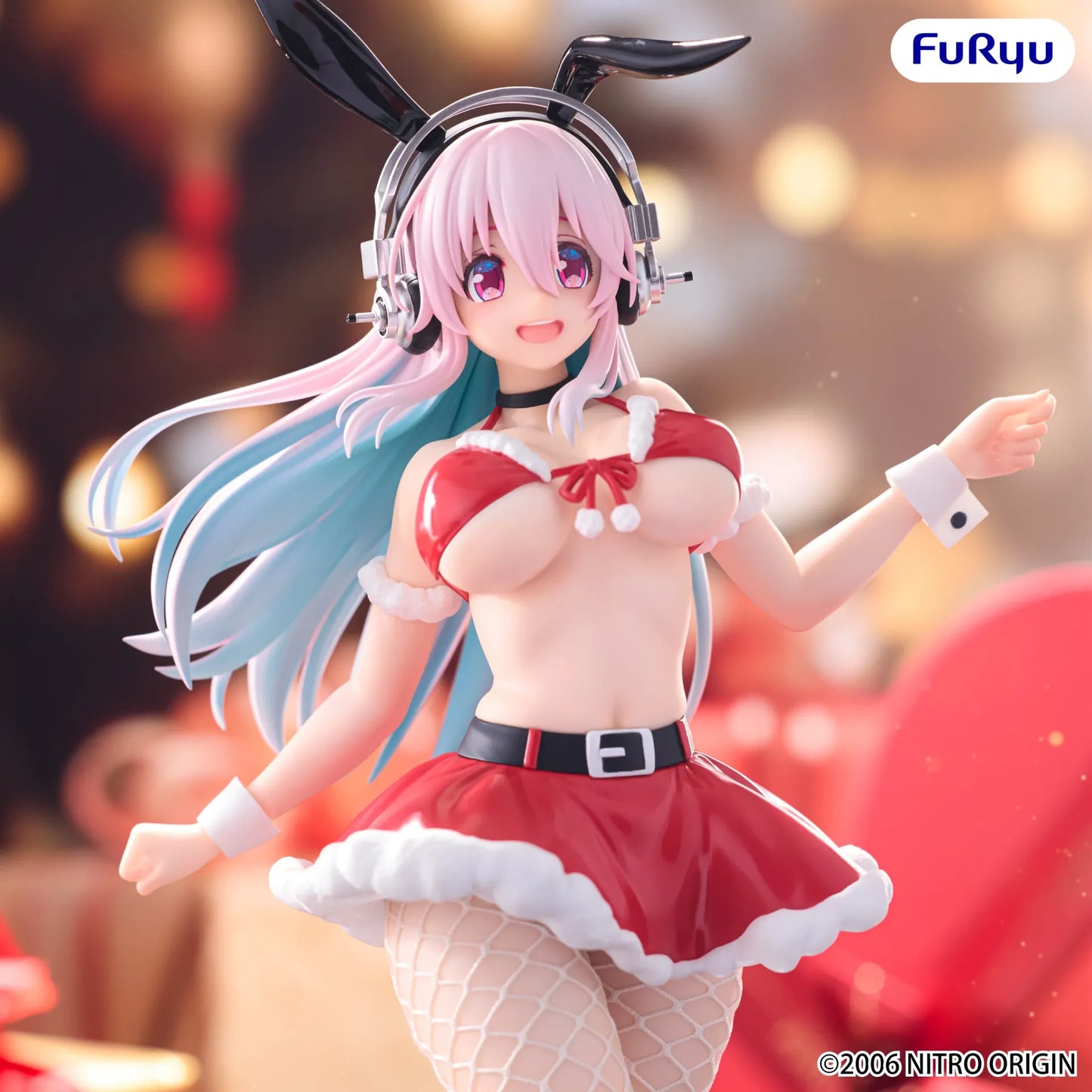 SUPER SONICO SANTA BICUTE BUNNIES FIGURE