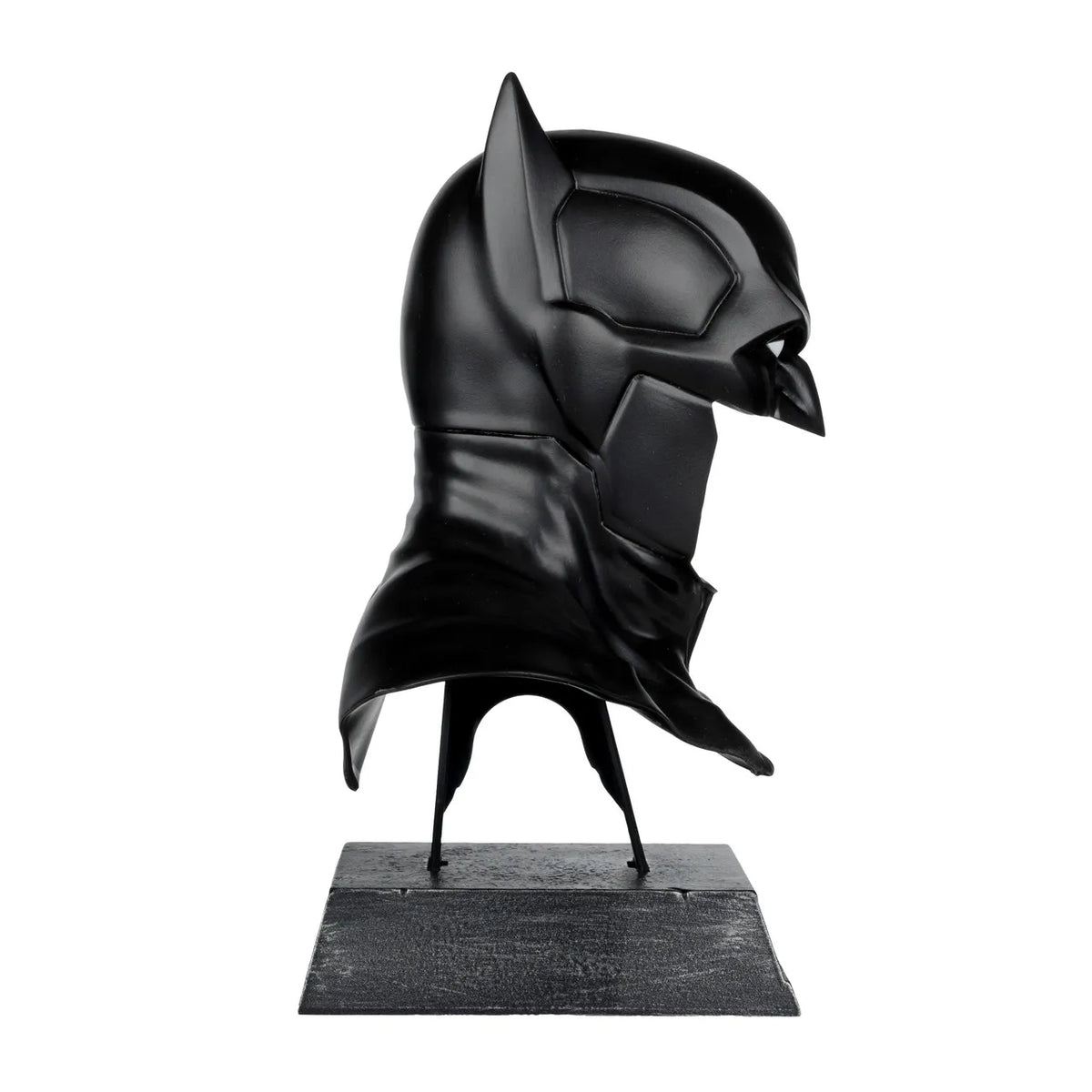 MCFARLANE TOYS 25 BATMAN - DC DIRECT :NOEL COWL 1:3 PROP REPLICA 17 cm