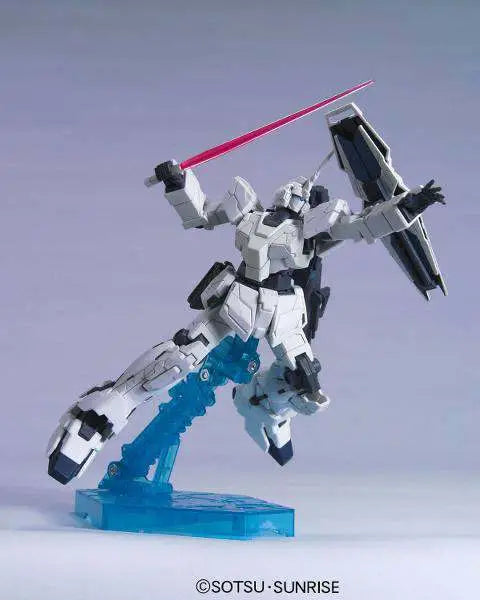 BANDAI - GUNDAM HGUC UNICORN RX-0 UNICORN 1/144 MODEL KIT