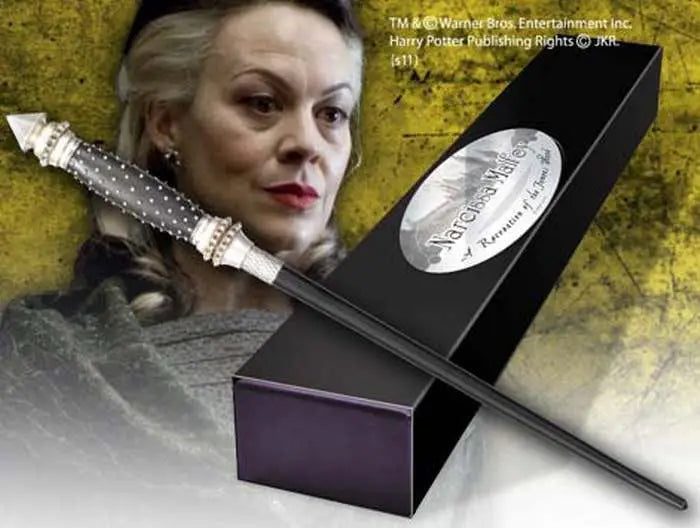 HP WAND -NARCISSA MALFOY- 8220