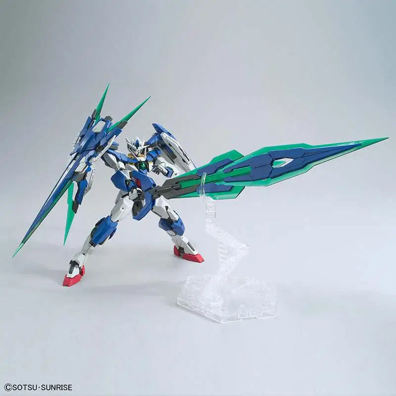 BANDAI MG 00 QANT FULL SABER 1/100 MODEL KIT 12 cm