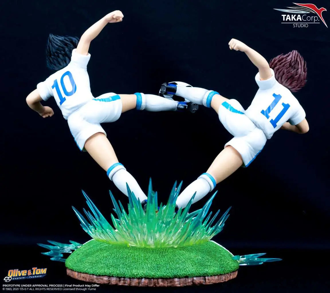 TAKA CORP CAPTAIN TSUBASA CLASSIC OLIVIER ATTON & BEN BECKER GOLDEN TWIN SHOT RESIN STATUA 30 cm