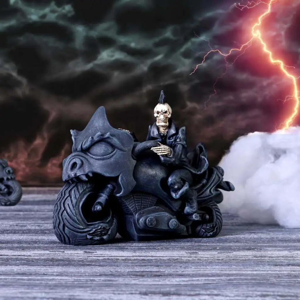 RIDE OR DIE STATUE