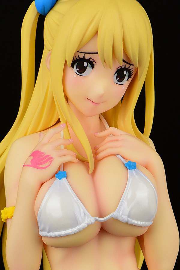 ORCATOYS FAIRY TAIL LUCY HEART SWIM PURE HEART STATUA 27 cm