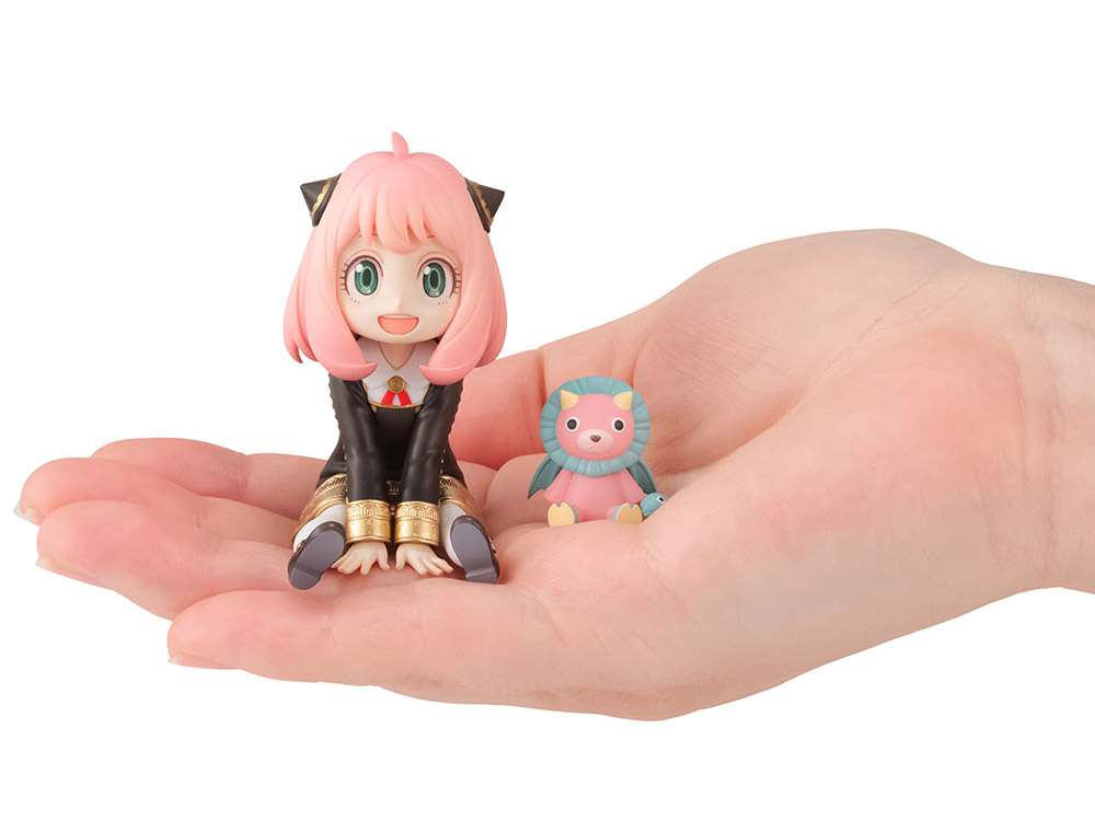 SPY x FAMILY PALM SIZE ANYA GEM STATUE