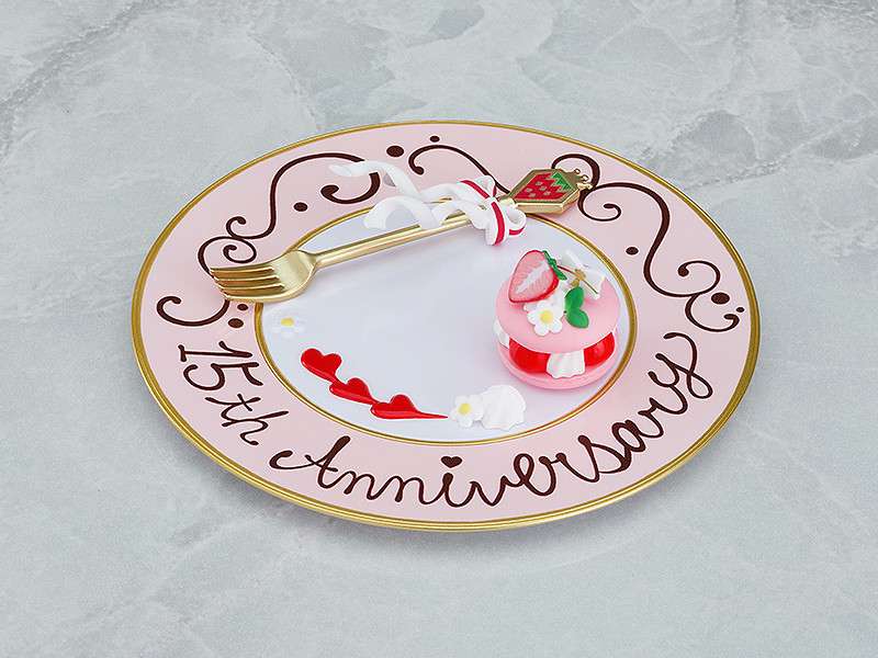 HATSUNE MIKU 15TH ANNIVERSARY NENDOROID