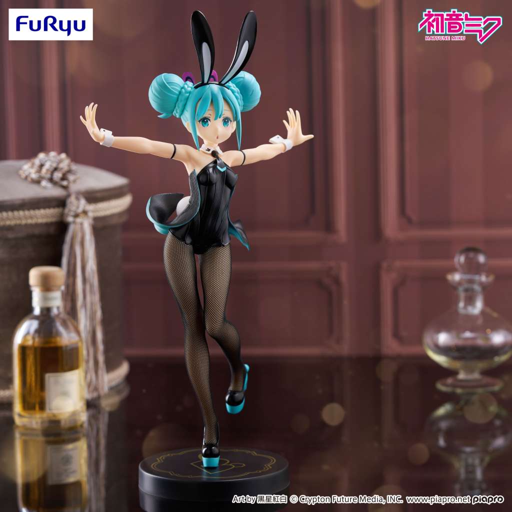 HATSUNE MIKU BICUTE BUNNIES FIGURE