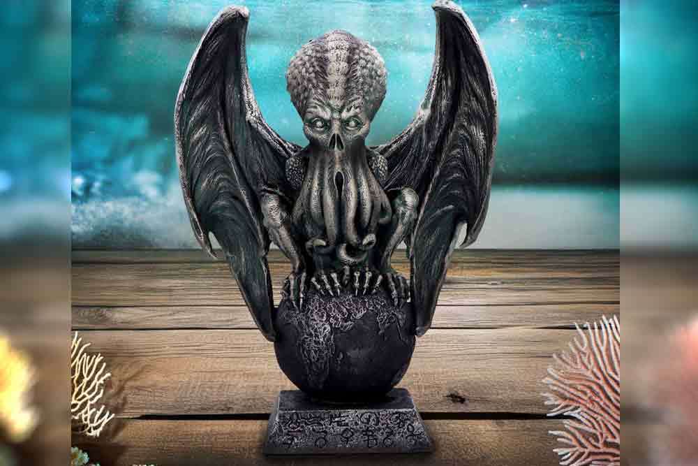 REIGN OF CTHULHU STATUE