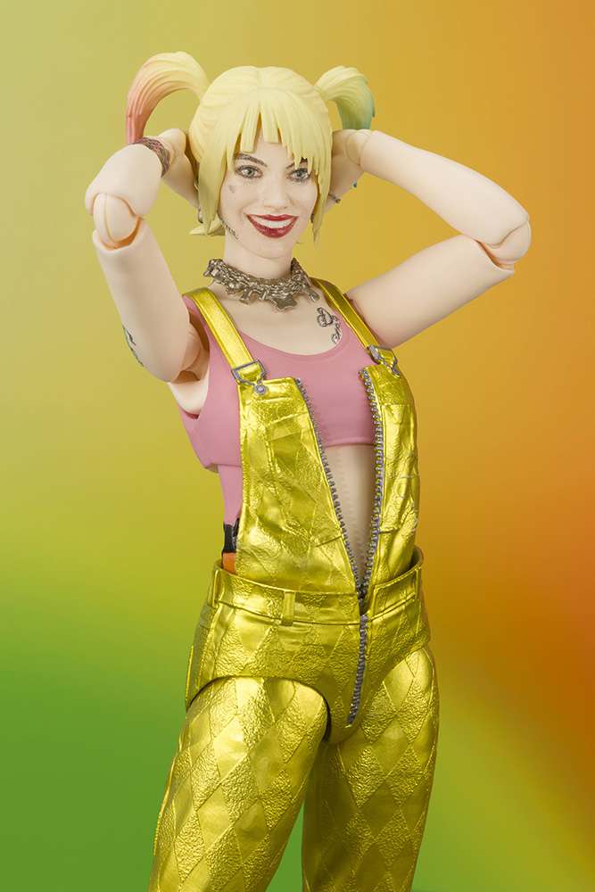 SUICIDE SQUAD S.H. FIGUARTS ACTION FIGURE HARLEY QUINN 14.5 CM BANDAI