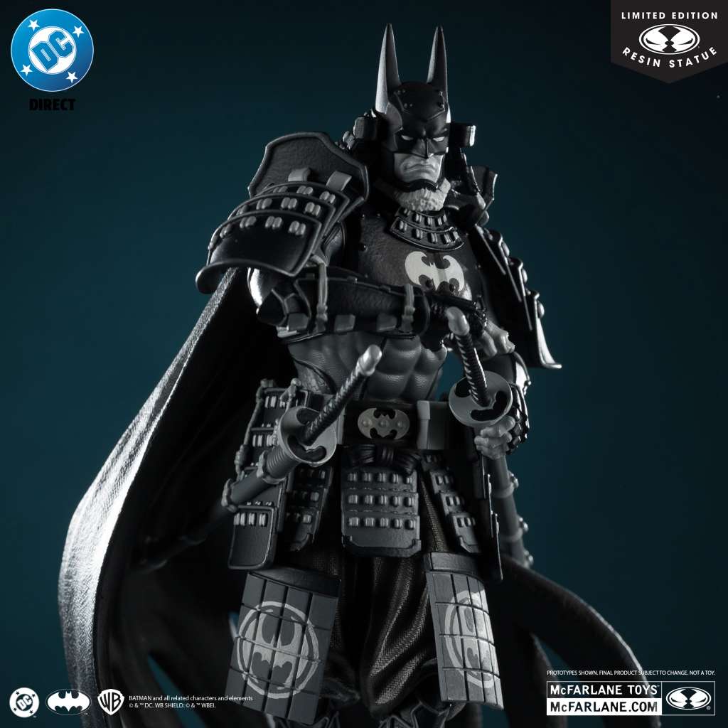 DC DIRECT  BATMAN B&W BATMAN NINJA RESIN