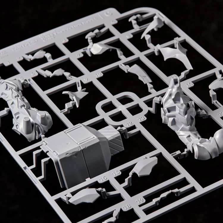 KAIYODO - EVANGELION MASS PRODUCTION MACHINE ARTPLA MODEL KIT 28 cm