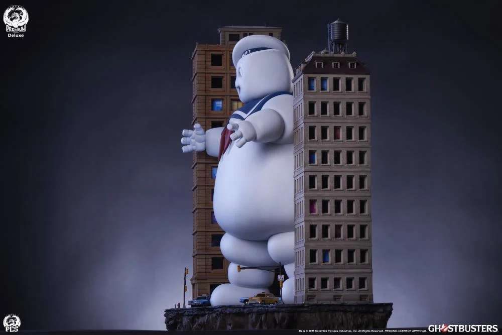 GHOSTBUSTERS STAY PUFT DIORAMA DLX EDITI