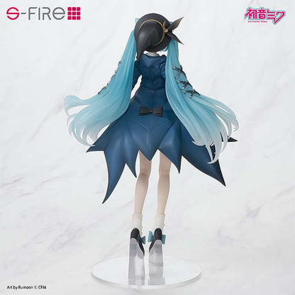 HATSUNE MIKU AUTUMN OUTING S-FIRE FIGURE