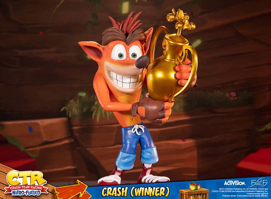 CRASH WINNER STATUE