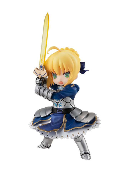 MEGAHOUSE FATE/GO DESKTOP ARMY .SABER/ .PENDRAGON MINI FIGURA 15 cm