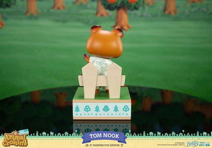 ANIMAL CROSSING NEW HORIZONS TOM NOOK PVC STATUE