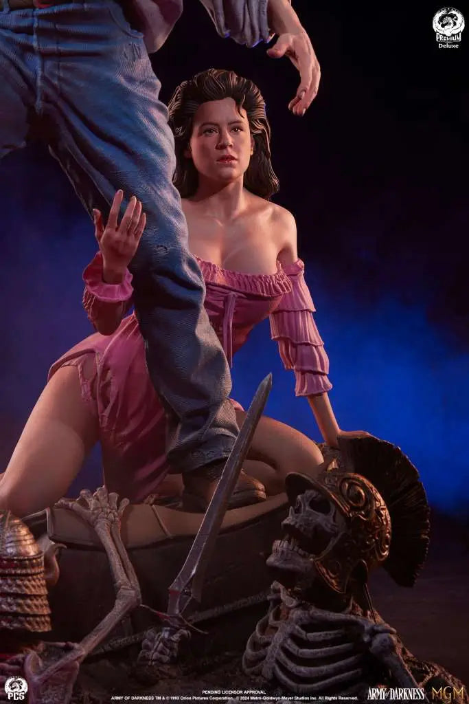 ARMY OF DARKNESS ASH 1/4 DELUXE PREMIER STATUE