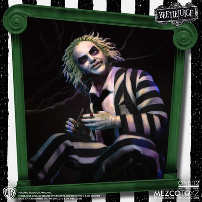 MEZCO TOYS - BEETLEJUICE ONE 12 COLLECTIVE BEETLEJUICE DELUXE AF ACTION FIGURE 18 cm