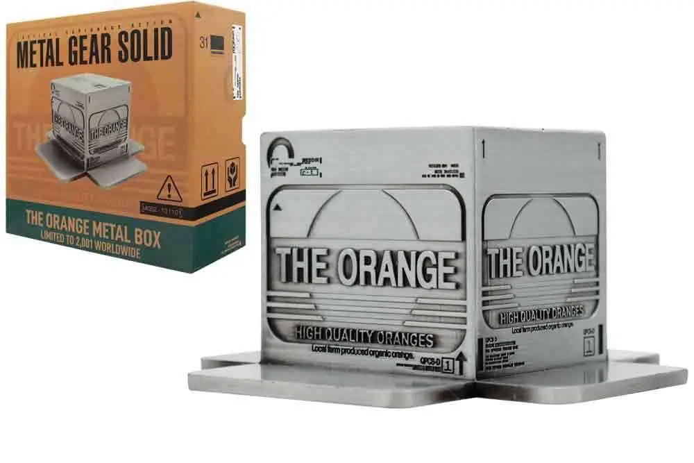FANATTIK MG METAL GEAR SOLID - S 2 - CARDBOARD BOX - METAL REPLICA