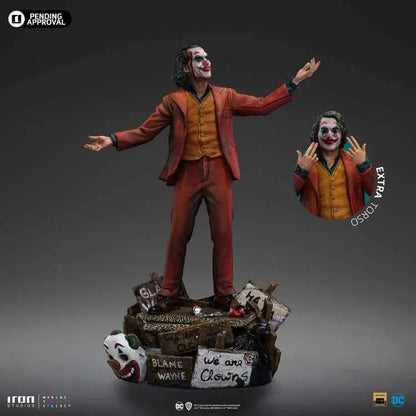 IRON STUDIOS JOKER ARTHUR FLECK 1/10 STATUA 18 cm