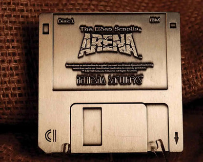 FANATTIK ELDER SCROLLS ARENA FLOPPY DISK REPLICA