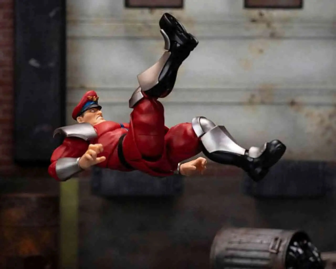 JADA TOYS M. BISON STREET FIGHTER 2 DE LUXE ACTION FIGURE 1:12 15 CM