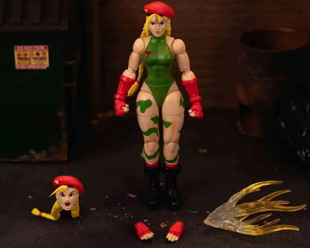 JADA TOYS CAMMY STREET FIGHTER 2 DE LUXE ACTION FIGURE 1:12 15 CM