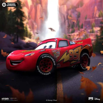 IRON STUDIOS CARS LIGHTNING MCQUEEN 1/10 STATUA 25 cm