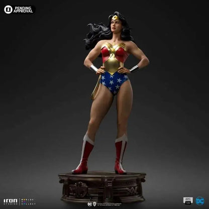IRON STUDIOS WONDER WOMAN - DC TRINITY LEGACY 1/4 STATUA 55 cm