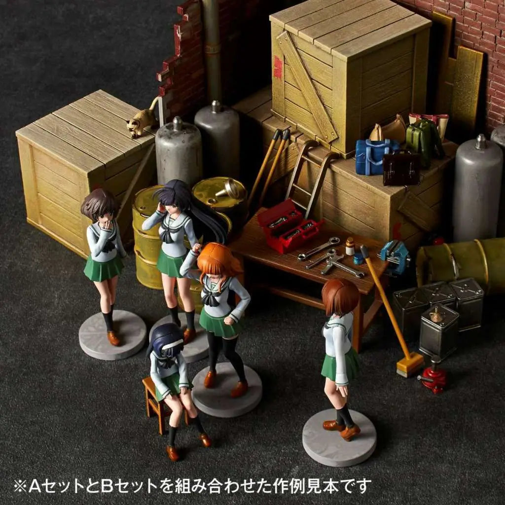 KAIYODO GIRLS UND PANZER LAST CHAPT GARAGE SET ( ) ARTPLA MODEL KIT 19.5 cm