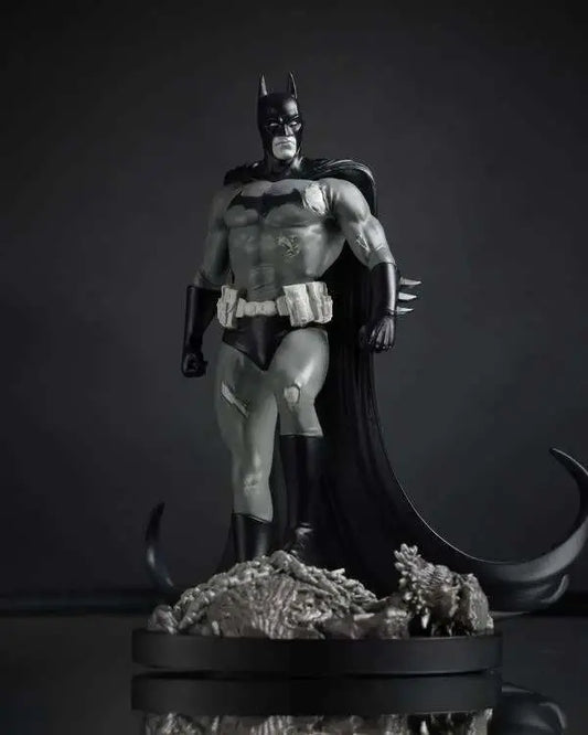MCFARLANE TOYS 2025 BATMAN - DC DIRECT BLACK & WHITE BJORN BARENDS STATUA 19 cm