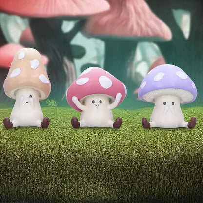 NEMESIS NOW THREE WISE TOADSTOOLS MINI FIGURA 8.5 cm