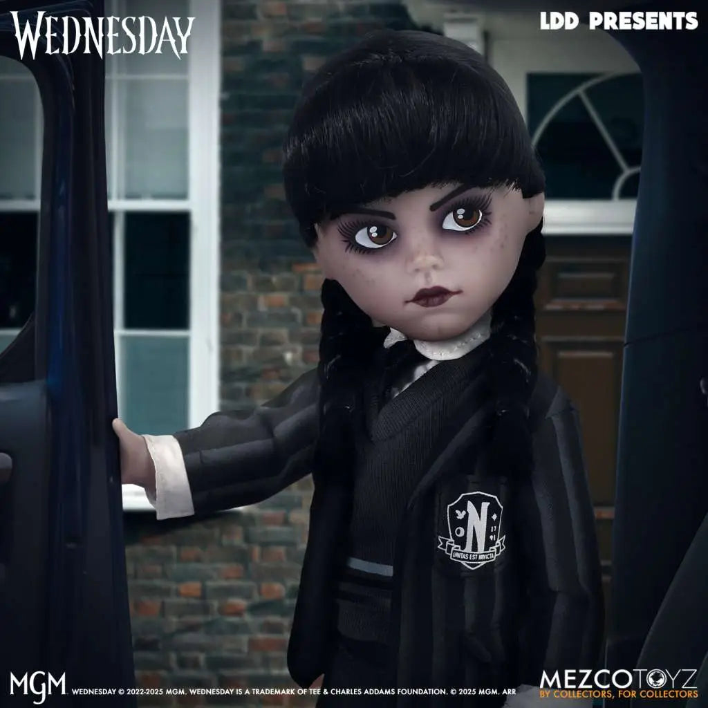 MEZCO TOYS LDD PRESENTS WEDNESDAY NEVERMORE ACADEMY UNIFORM AF ACTION FIGURE 25 cm
