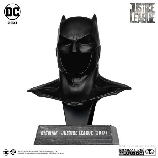MCFARLANE TOYS 2025 BATMAN - DC DIRECT 1:3 COWL PROP JUSTICE LEAGUE TACTICAL SUIT REPLICA 17.5 cm