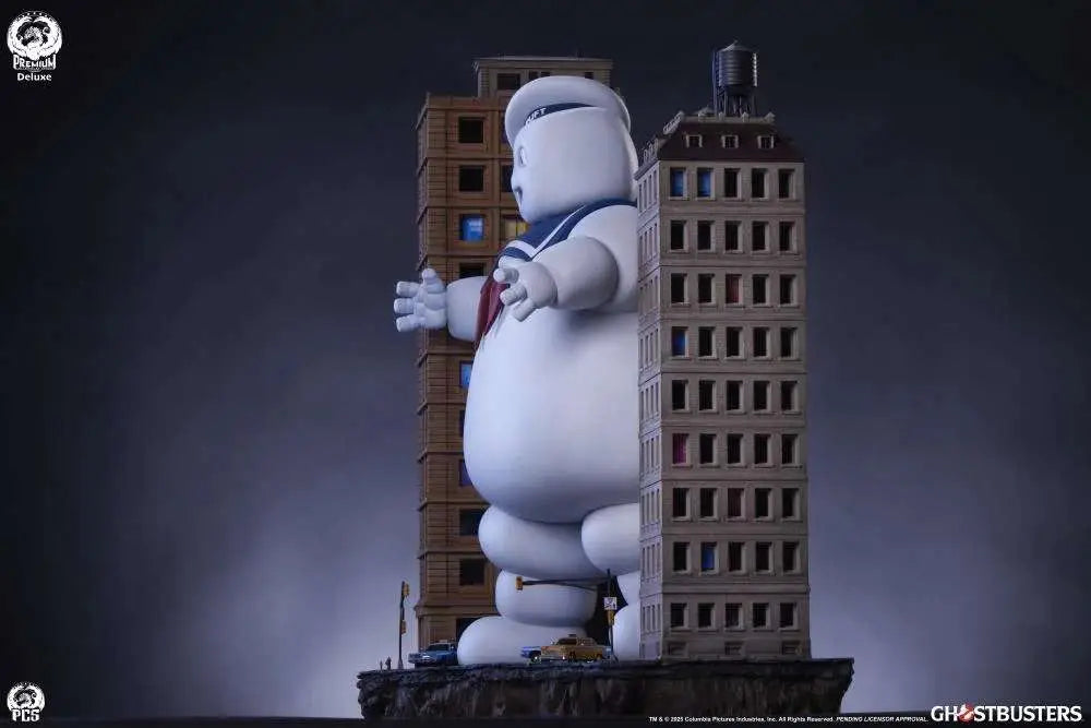 PCS GHOSTBUSTERS STAY PUFT MARSHMALLOW MAN DIORAMA DLX EDITION STATUA 73.66cm x 68.58cm x 45.72cm