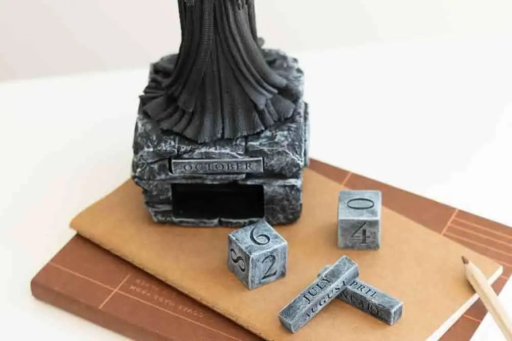 THE LORD OF THE RINGS NAZGUL 3D PERPETUAL CALENDAR