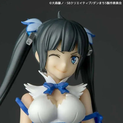 KAIYODO REVOLTECH DANMACHI (IS IT WRONG TRY PICK UP GIRLS DUNGEON?) HESTIA ACTION FIGURE 13 cm