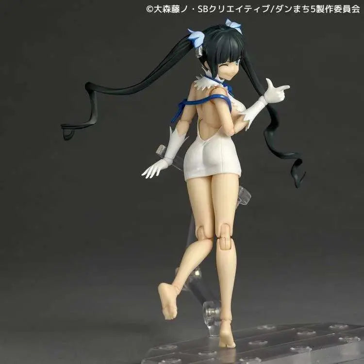 KAIYODO REVOLTECH DANMACHI (IS IT WRONG TRY PICK UP GIRLS DUNGEON?) HESTIA ACTION FIGURE 13 cm