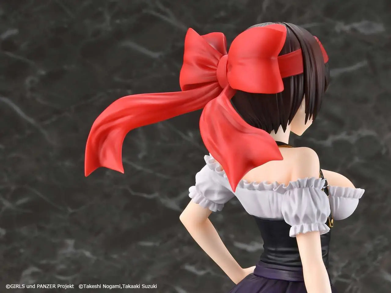 KAITENDO GIRLS UND PANZER TSURUKI SHIZUKA DIRNDL 1/6 FIGURA 25 cm