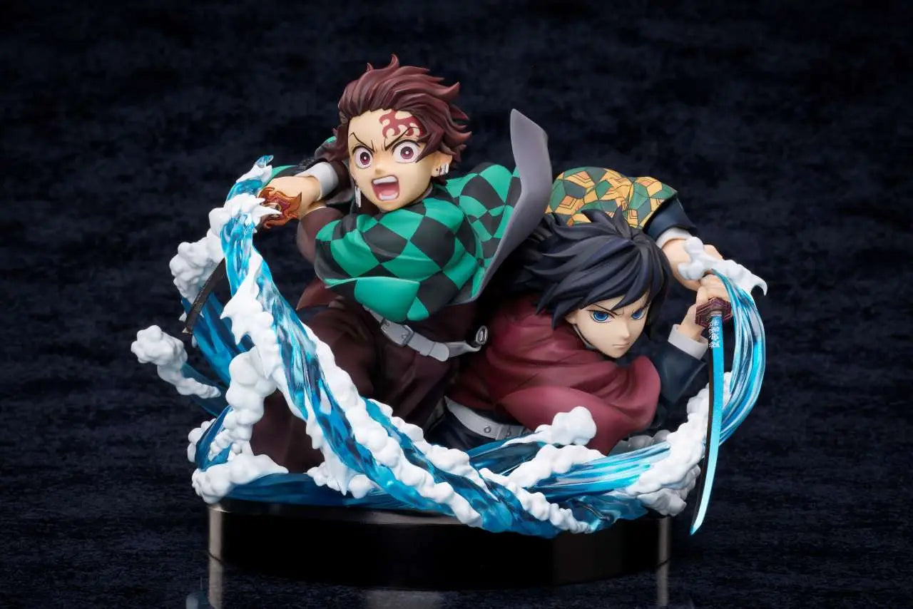 ANIPLEX TANJIRO - DEMON SLAYER & GYUU FIGURA 13 cm