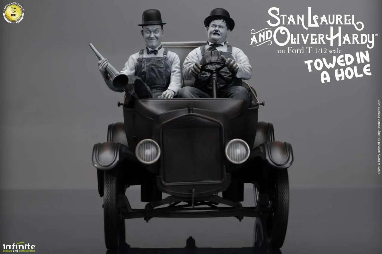 INFINITE STATUE LAUREL & HARDY TOWED HOLE FORD T SCALE 1/12 STATUA 29.5 x 15 x 18 cm / 11.61 x 5.91 x 7.09 inches