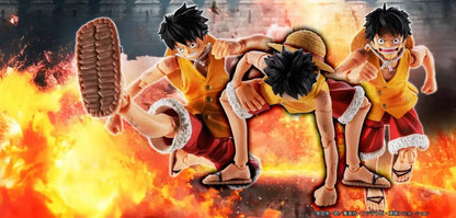 BANDAI LUFFY - ONE PIECE SHF MONKEY D. MARINEFORD ACTION FIGURE 14.5 cm