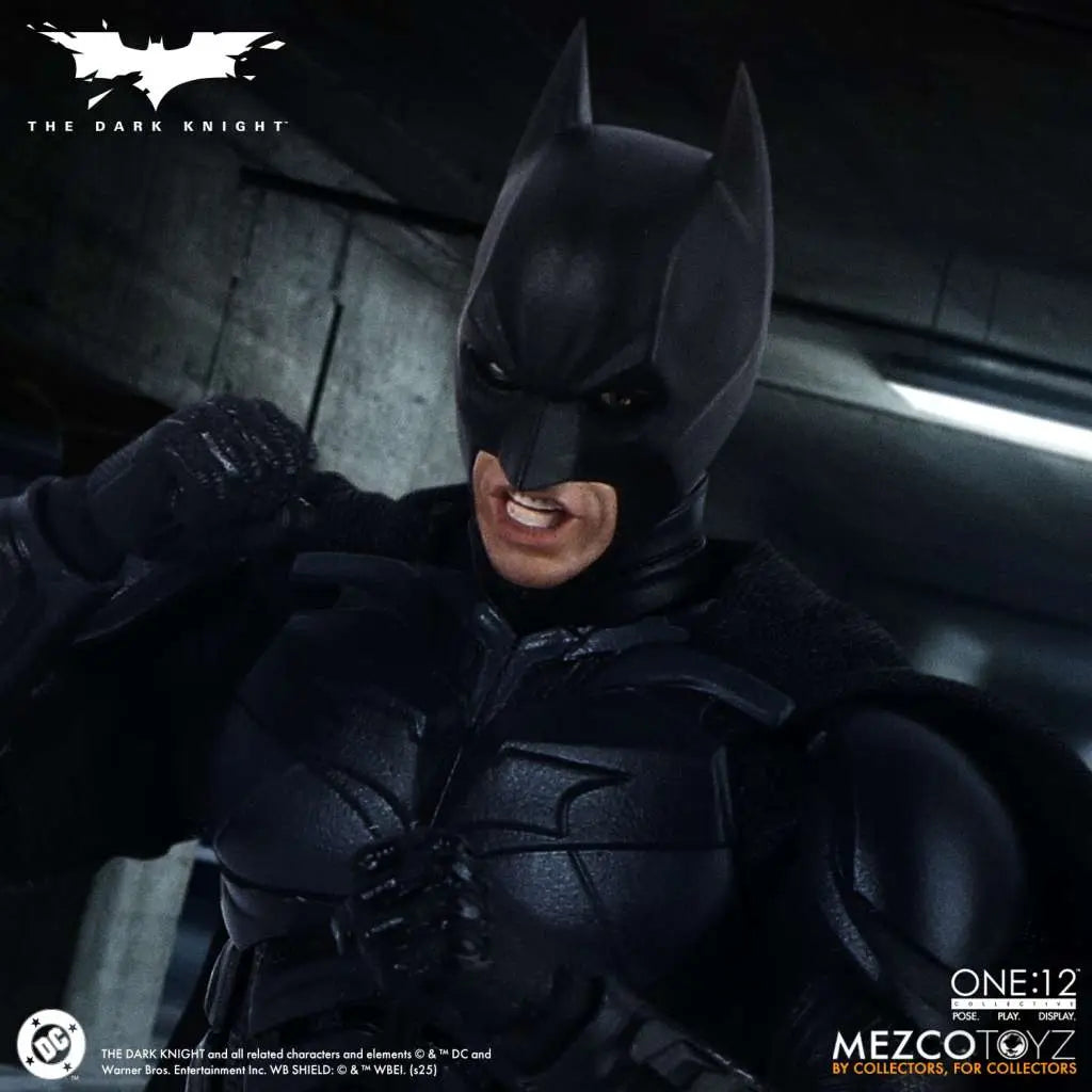 MEZCO TOYS ONE 12 COLLECTIVE DARK KNIGHT BATMAN AF ACTION FIGURE 17 cm