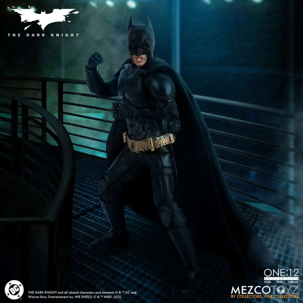 MEZCO TOYS ONE 12 COLLECTIVE DARK KNIGHT BATMAN AF ACTION FIGURE 17 cm