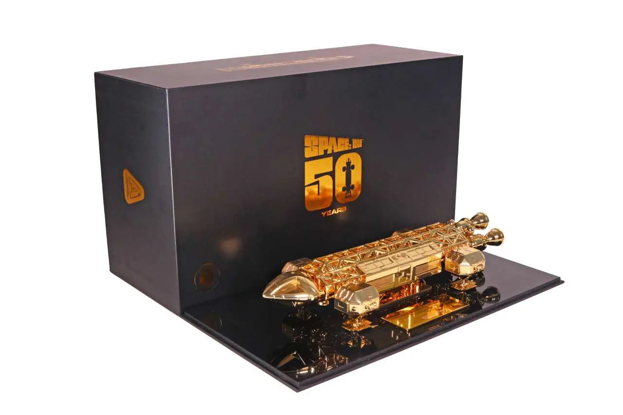 ANDERSON ENTERTAINMENT LIMITED - SPACE 1999 SPACE 1999 50TH ANNIVERSARY GOLDEN EAGLE REPLICA 25 cm